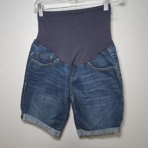 Old Navy EUC Maternity Denim Shorts with Navy Waistband • Size 6